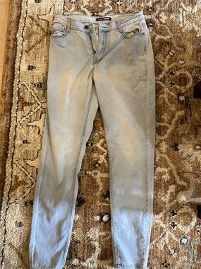 Fashion Nova Light Blue Skinny Jeans – High Stretch Fitted Denim